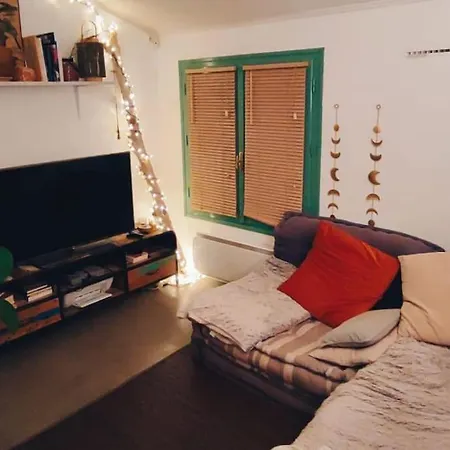 Βίλα Charmante Petite Avec Piscine