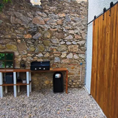Charmante Petite Avec Piscine Villa *