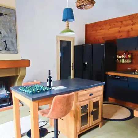 Charmante Petite Avec Piscine Claira